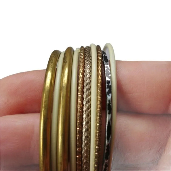 Lot of 10 Bangles/Bracelets, Gold  Tones, Metal - Picture 2 of 3